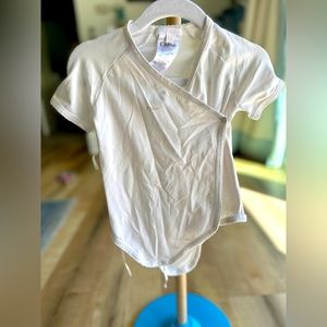 Chloé kimono onesie size 12 months